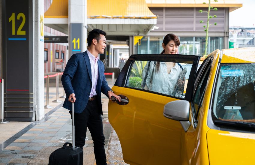 Top Airport Shuttle Services In Scarborough ON